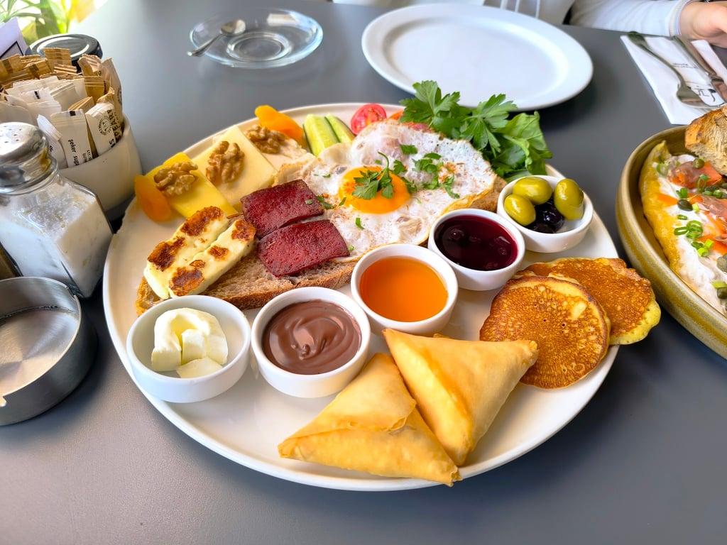 Shakespeare Coffee & Bistro (Konyaaltı Gürsu) fotoğraf 10