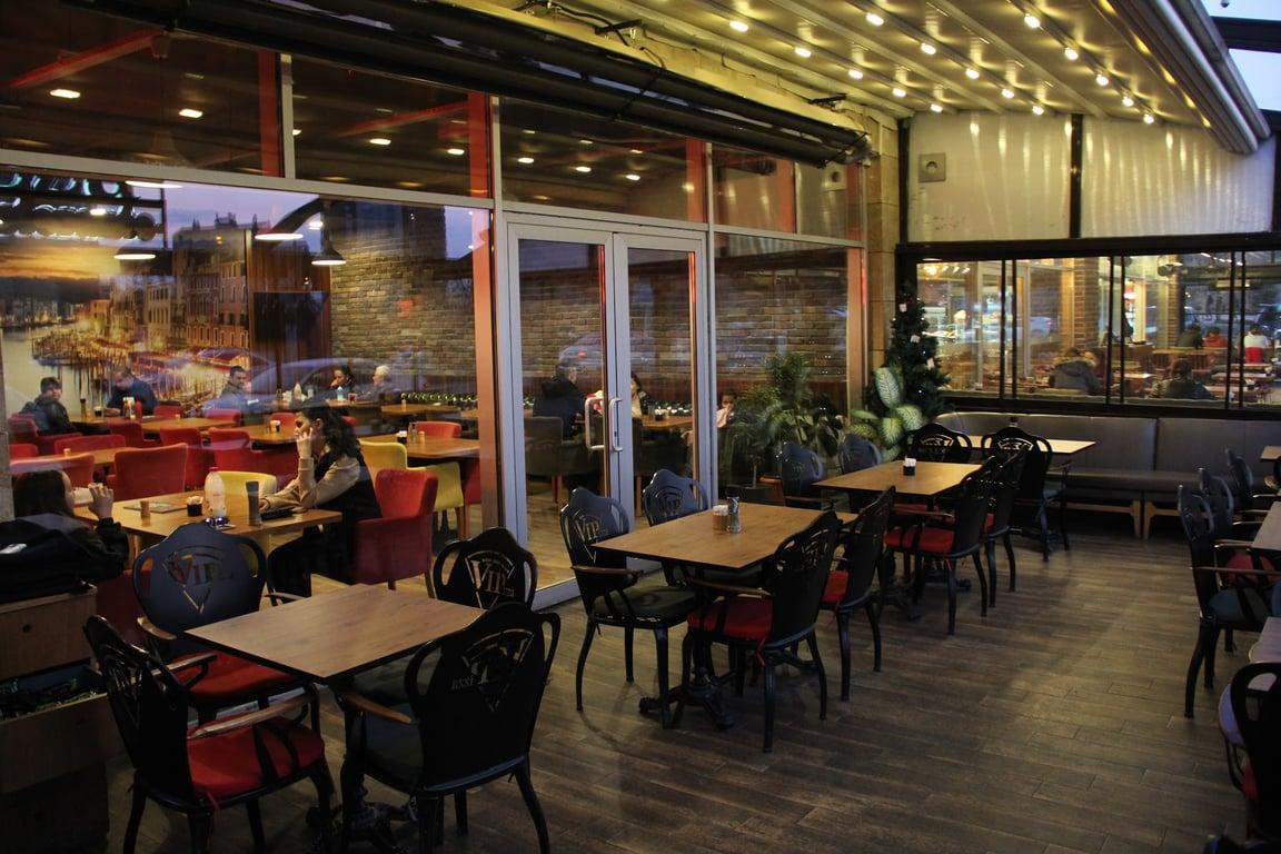 Venice Italian Pizza (VIP Pizza)