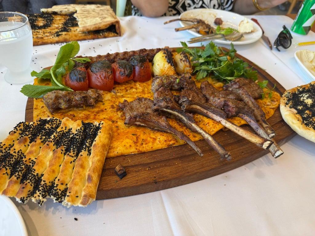 Al Madina Restaurant fotoğraf 5