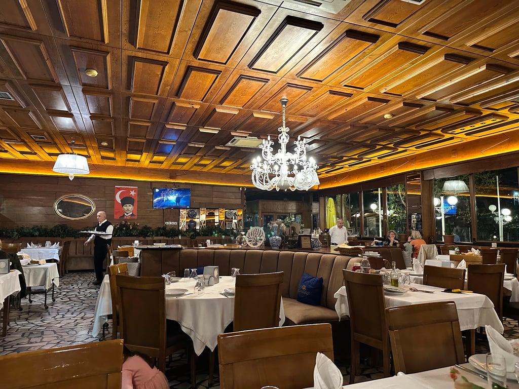Selçuk Restaurant fotoğraf 2