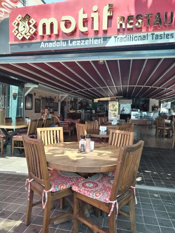 Motif Restaurant and Eyna Hotel fotoğraf 13