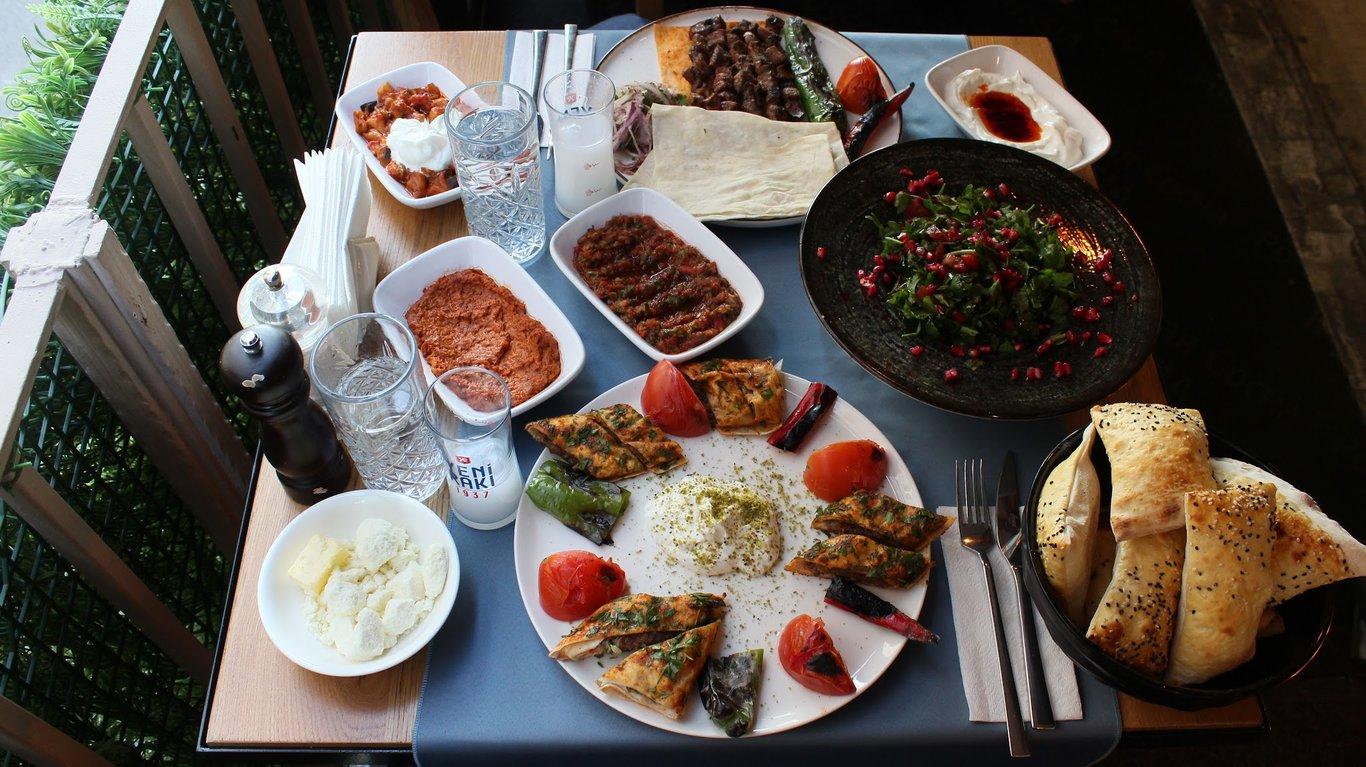 Kolcuoğlu Bomonti Ocakbaşı Kebap fotoğraf 5