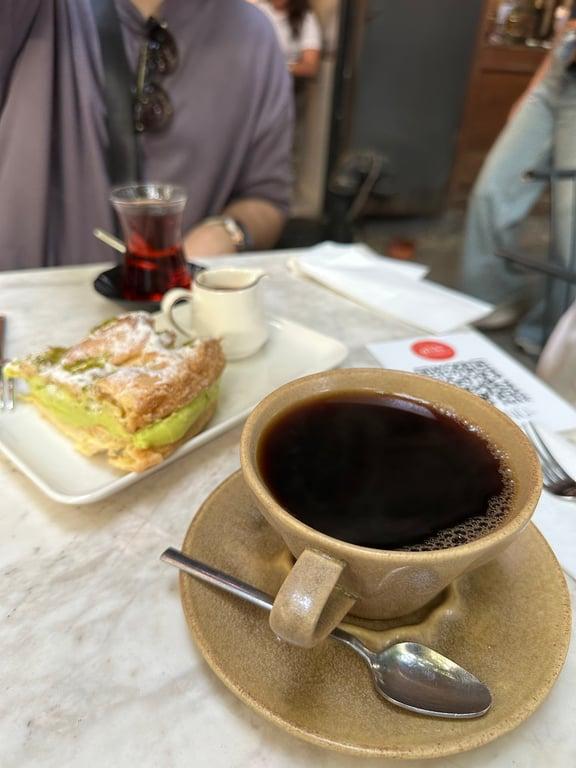 Aliki Cafe Kuzguncuk fotoğraf 19