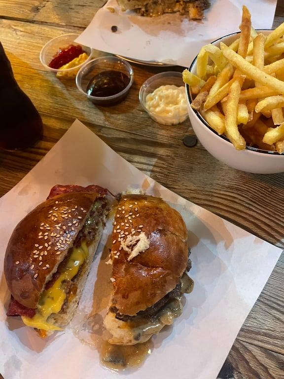Mid Burger Yahşi fotoğraf 3