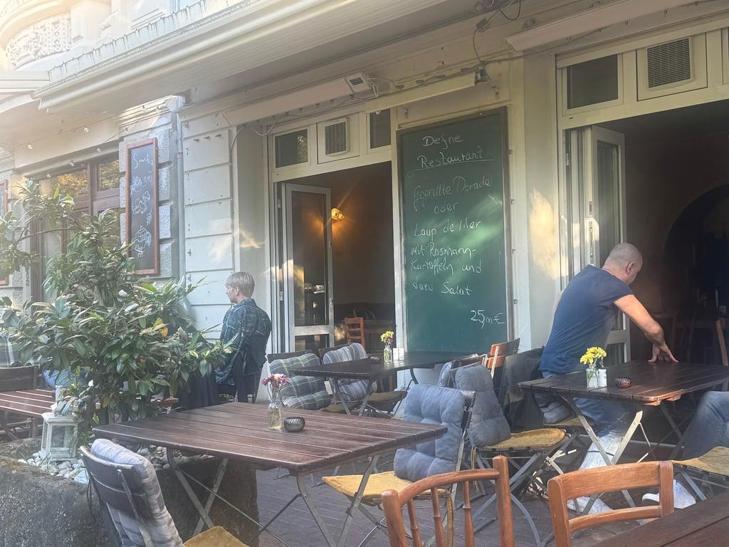 Defne fotoğraf 1