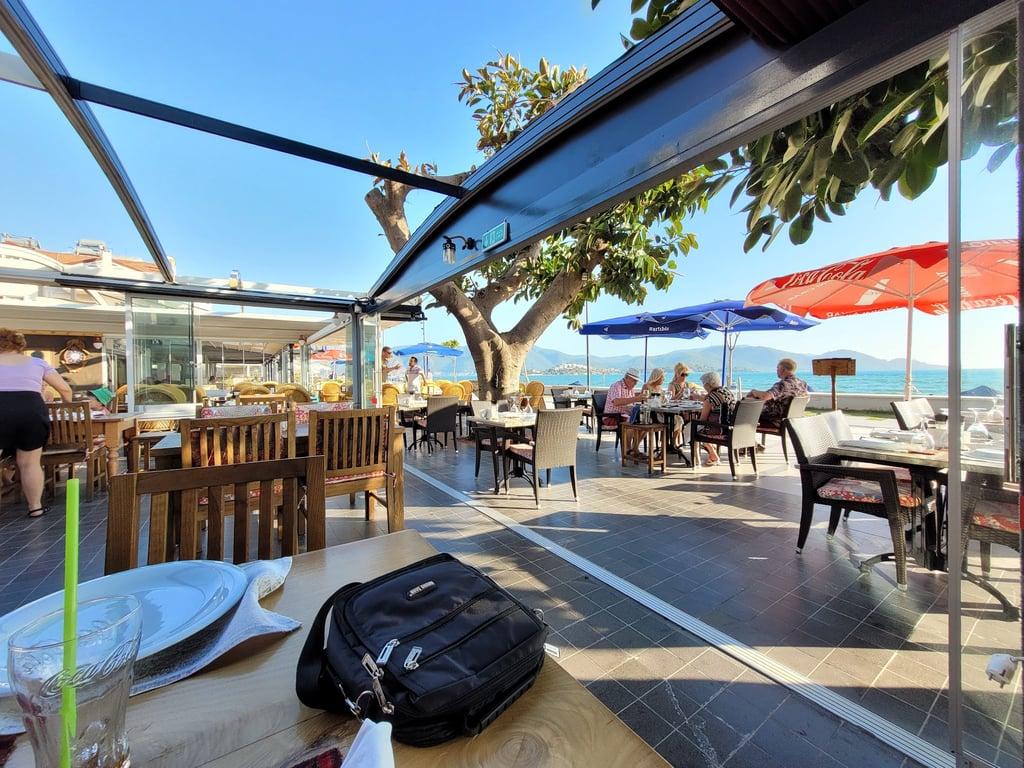 Motif Restaurant and Eyna Hotel fotoğraf 4