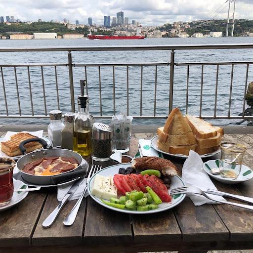 Kuzguncuk Çınaraltı Cafe fotoğraf 3