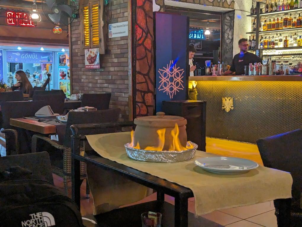 Picasso Cleopatra Restaurant Cafe & Bar fotoğraf 6