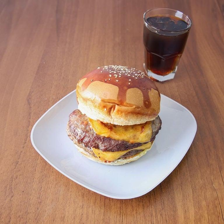Rikka Burger fotoğraf 1