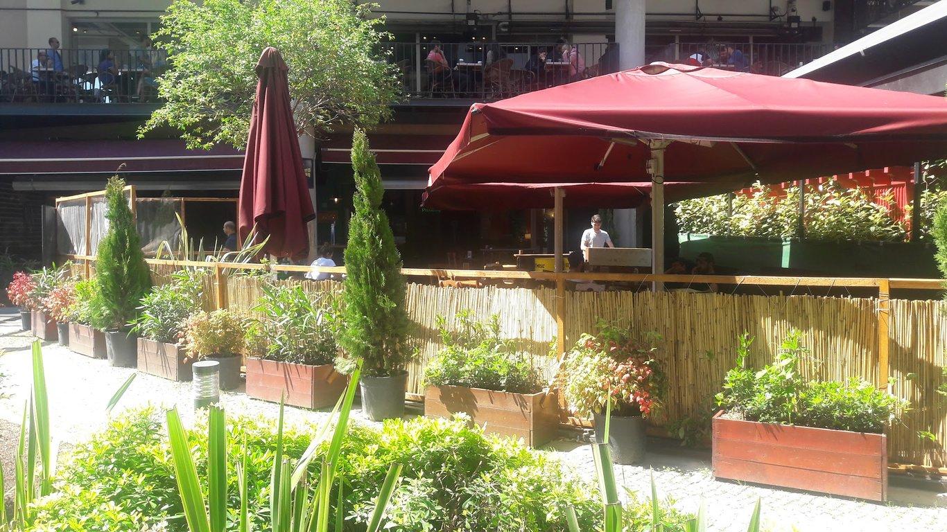 Radyo Pub Görükle; Bira Bahçesi fotoğraf 12
