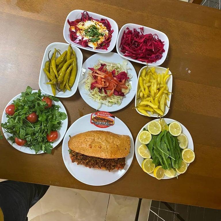 33 Öz Mersin Tantuni