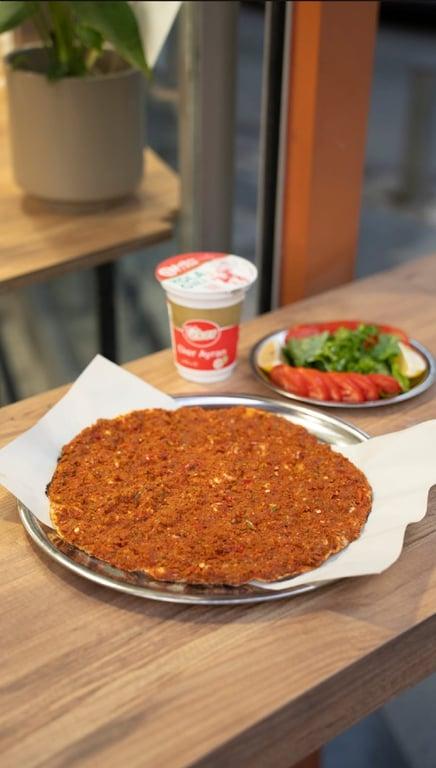 ATA LAHMACUN BORNOVA ŞUBE fotoğraf 10