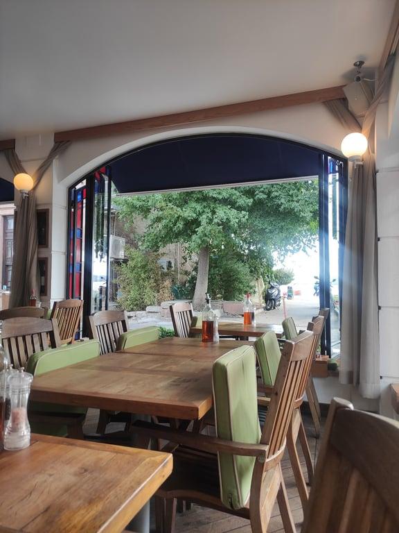 Cunda Uno Restaurant fotoğraf 3