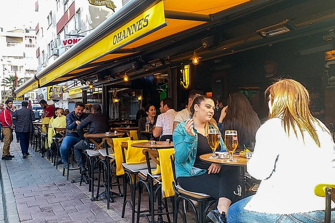 Ohannes Burger & Pub Bostanlı fotoğraf 21