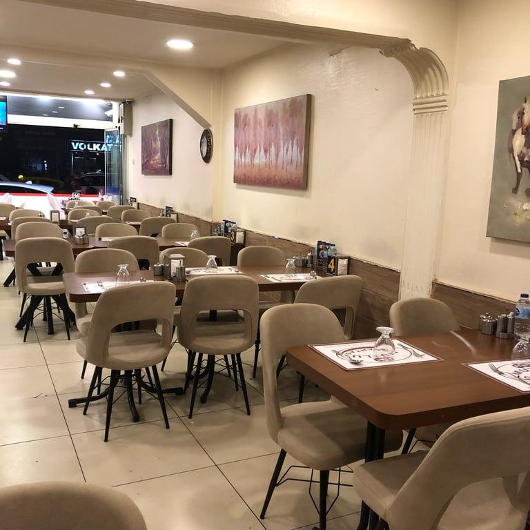 Esat Mutlu Lokantası fotoğraf 3