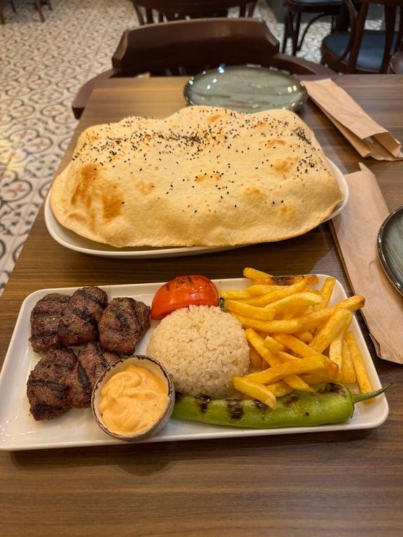 Madame Roza Cafe & Restaurant fotoğraf 11