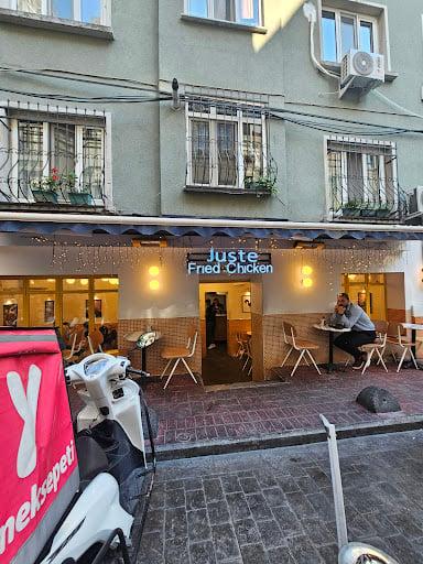 Juste Fried Chicken fotoğraf 8