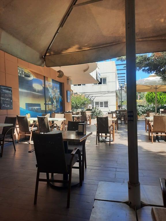 Ahpub Cafe&Bistro