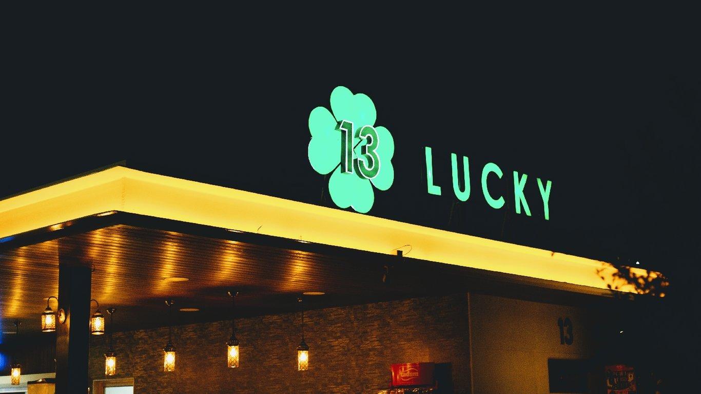 Lucky 13 Beach Restaurant fotoğraf 2
