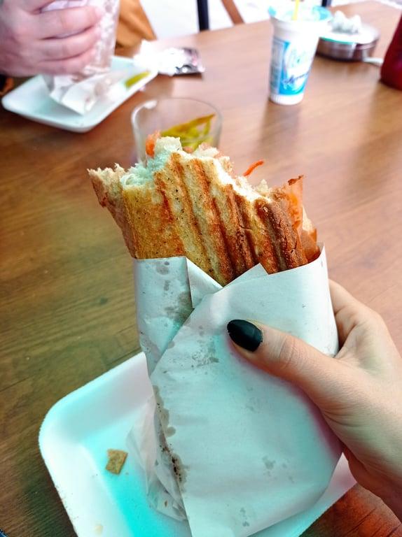 Başka Tost Evi fotoğraf 8