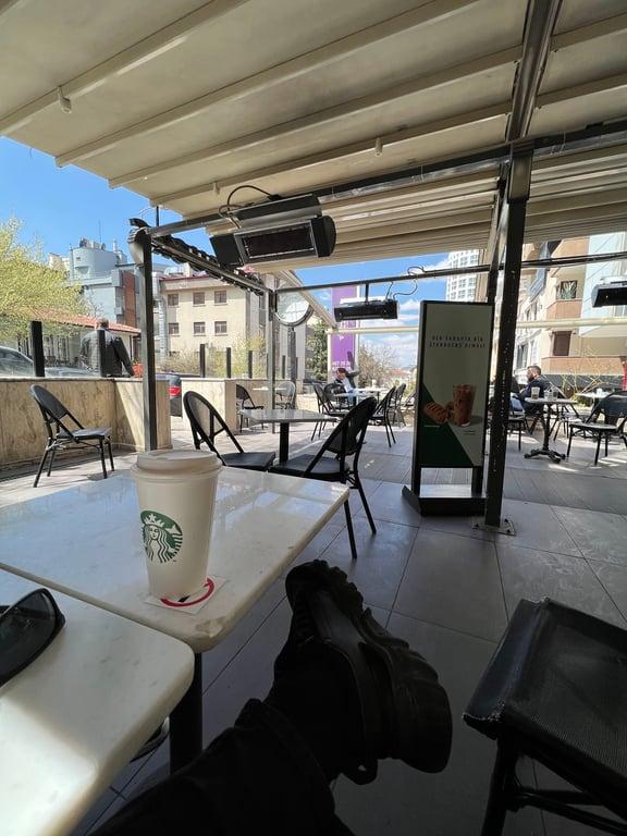 Starbucks fotoğraf 2