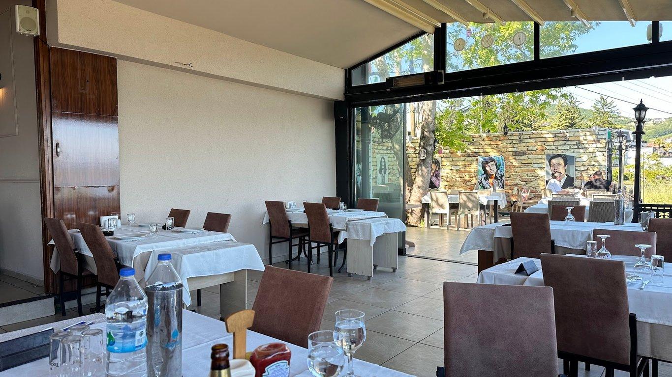 Çeşme Restaurant fotoğraf 9