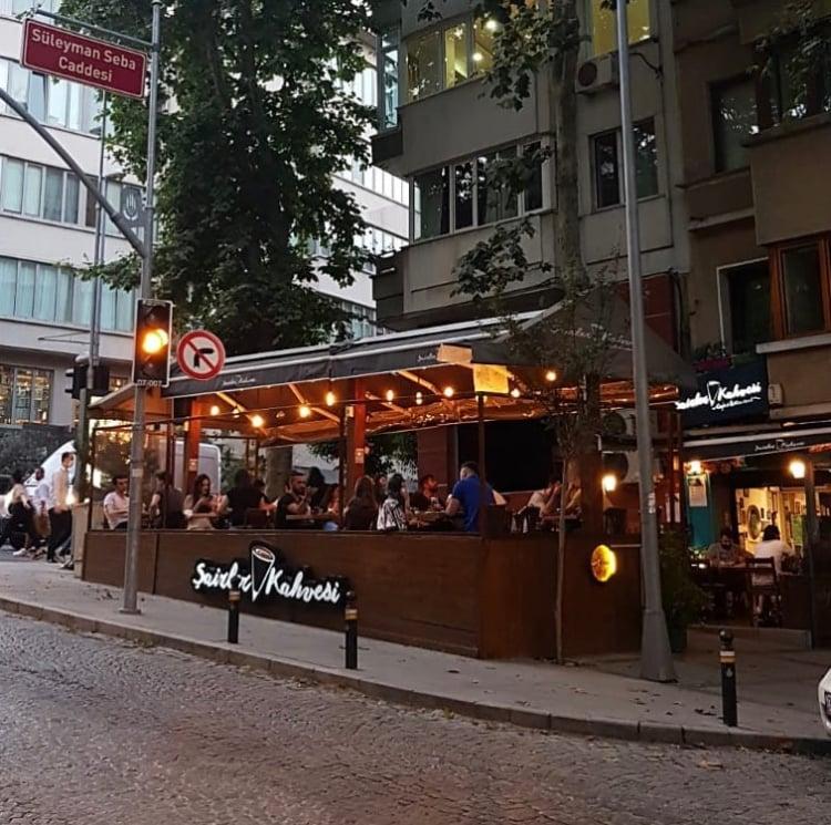 ŞAİRLER KAHVESİ AKARETLER fotoğraf 3