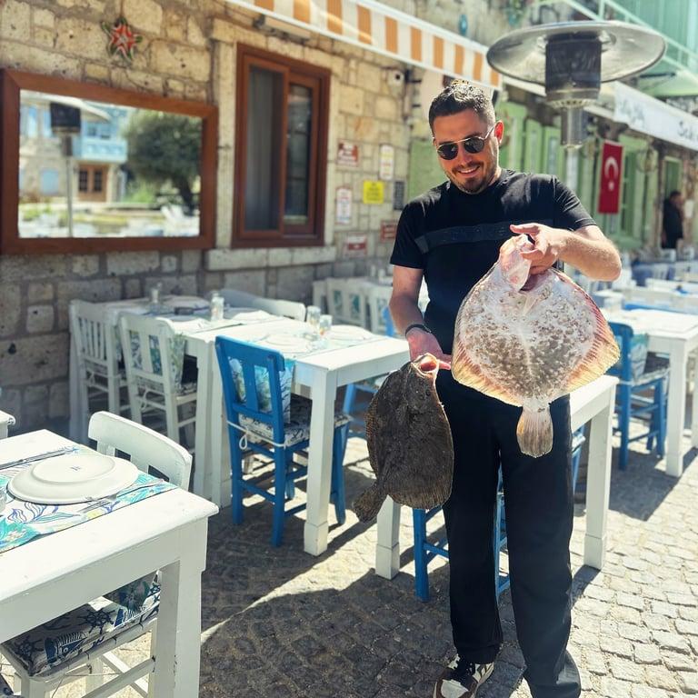 Azize Alaçatı Meyhanesi fotoğraf 3