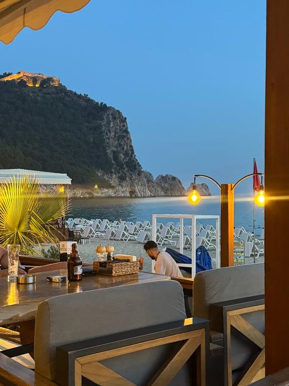 OCCO Beach Club & Hookah Lounge fotoğraf 11