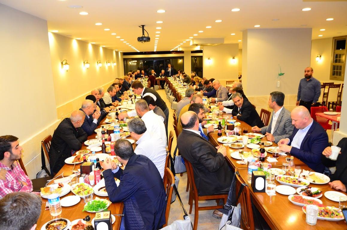 Zeki Usta Kebap Türkmenbaşı Şubesi fotoğraf 17