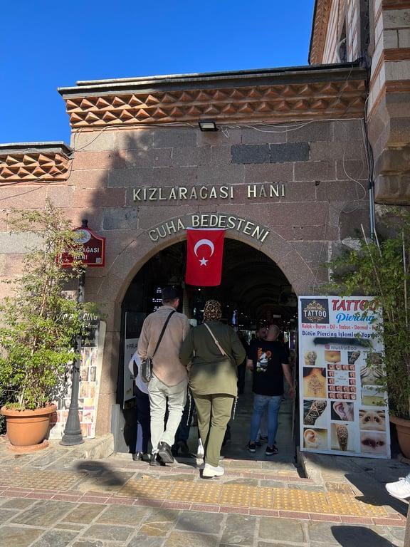 Kızlarağası Han Kemeraltı