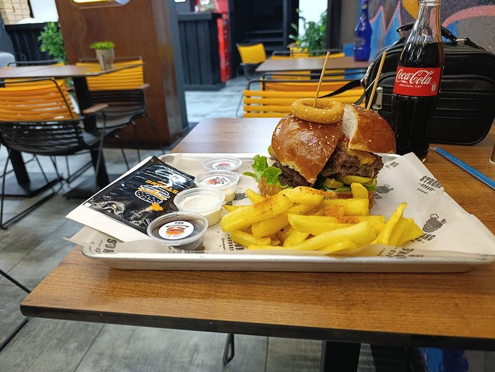 STRONG BURGER fotoğraf 10