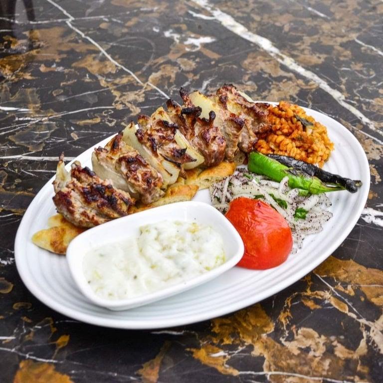 Tiryaki Yeniköy Kebab Restaurant - Sarıyer'in En Gözde Mekanı fotoğraf 3