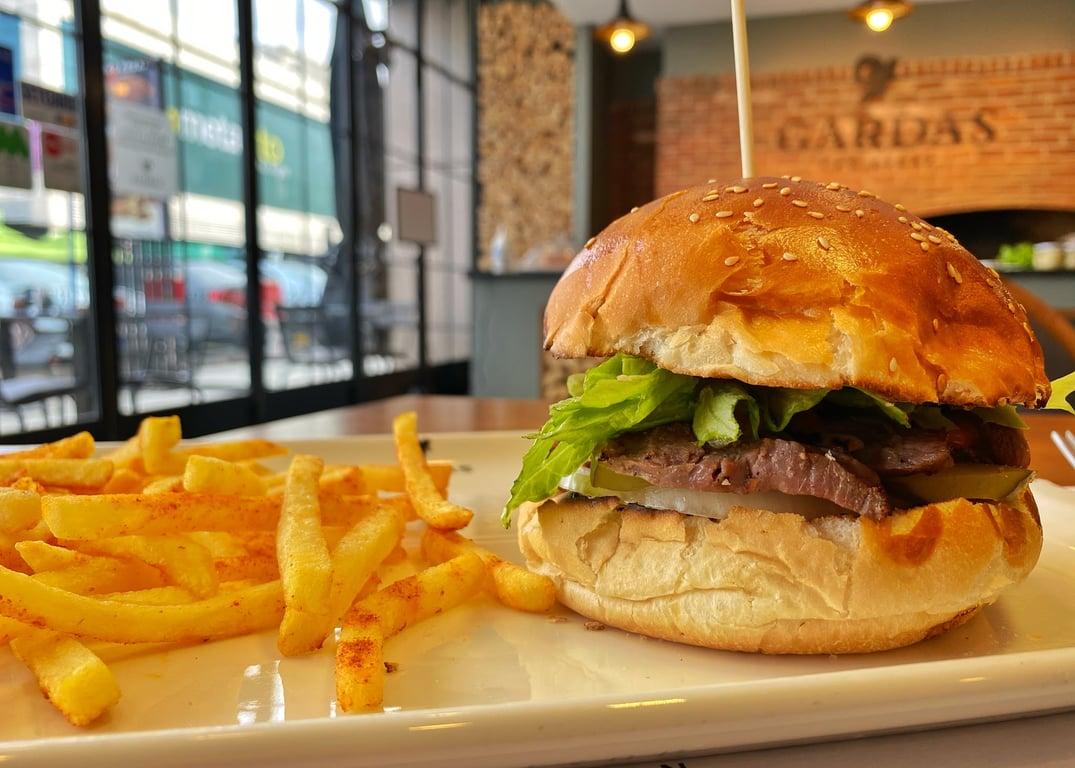 Gardaş Cağ Kebap Lens İstanbul fotoğraf 18