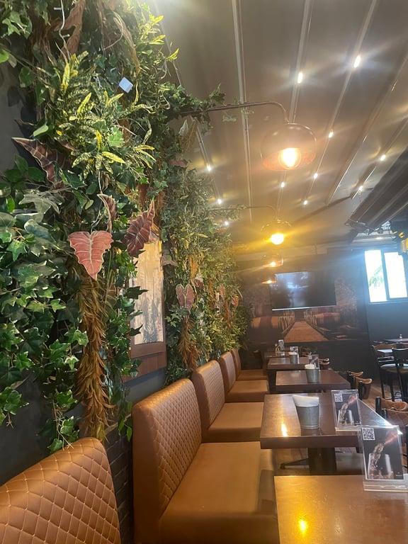 Ohannes Burger & Pub Bostanlı fotoğraf 2