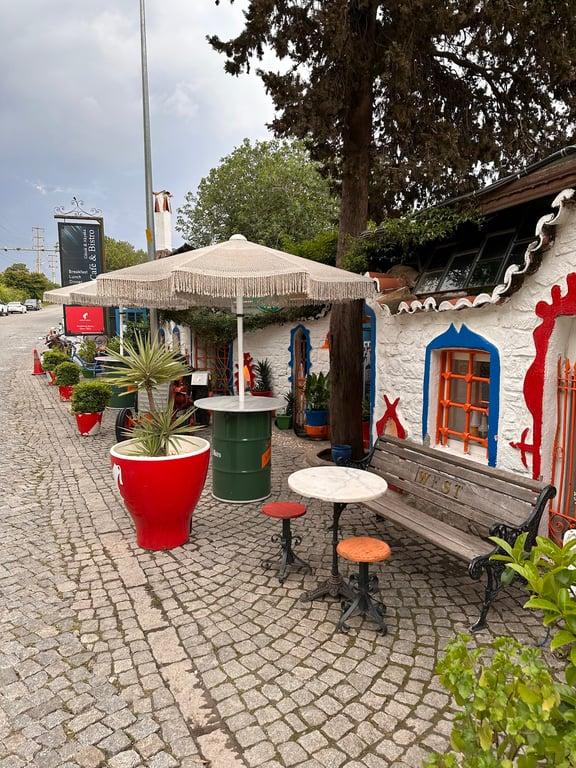 West Cafe Bistro fotoğraf 2