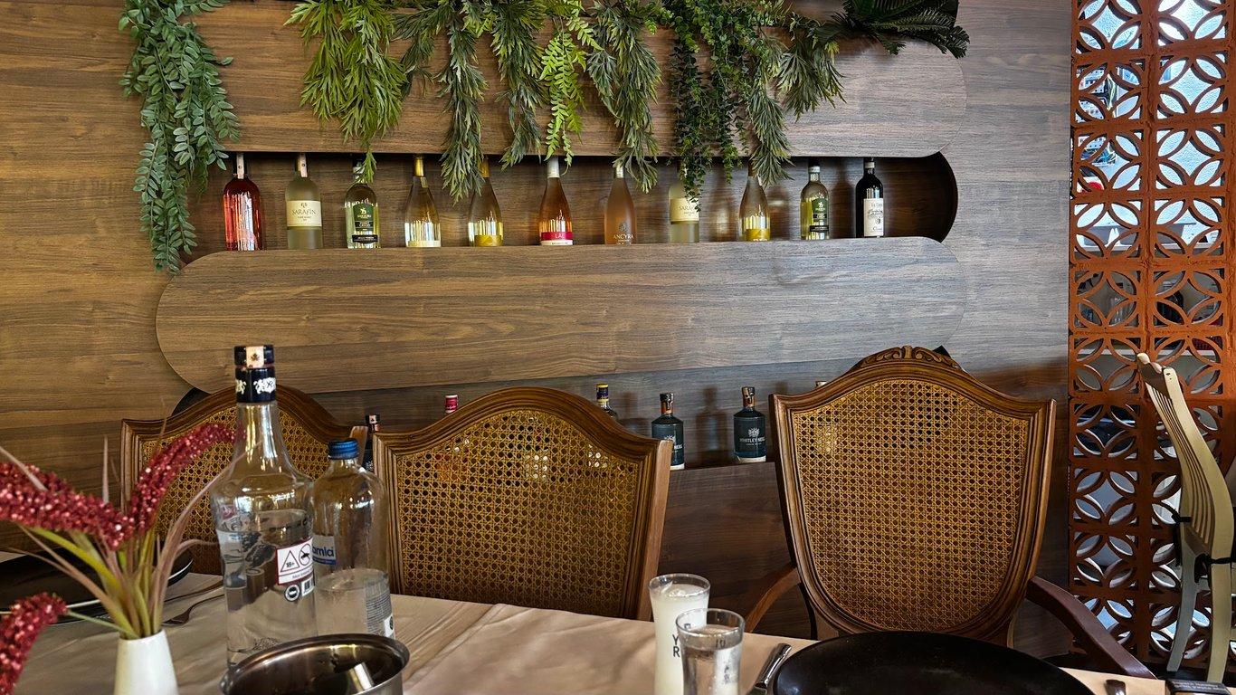 İskele Balık Pişiricisi Antalya Balık Restaurantı Lezzetli Deniz Ürünleri fotoğraf 5