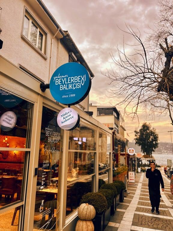 Yakamoz Beylerbeyi Balıkçısı fotoğraf 4