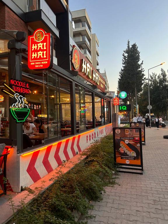 Hai Hai Pub (Sushi/Chinese/Mexican Kitchen) fotoğraf 25
