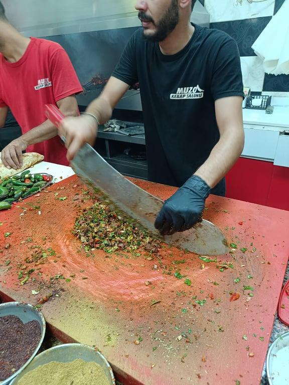 Muzo Kebap Salonu