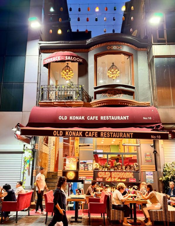 OLD KONAK CAFE RESTAURANT fotoğraf 1