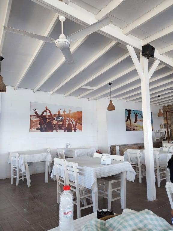 Thenes Restoran fotoğraf 4