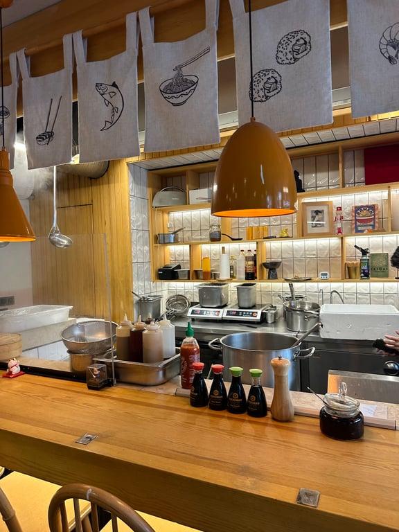 TAS Ramen & Sushi Bar fotoğraf 2