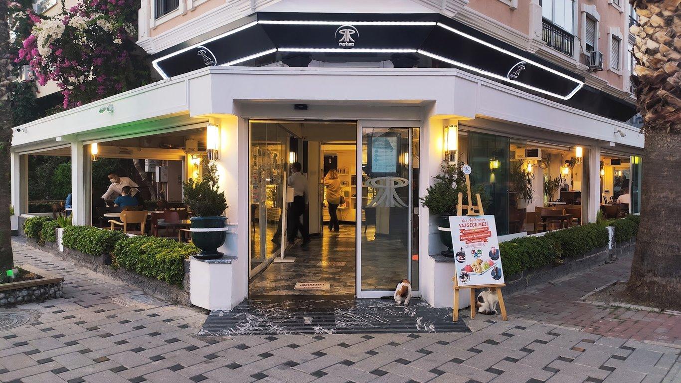 Reyhan Pastanesi Bostanlı fotoğraf 6