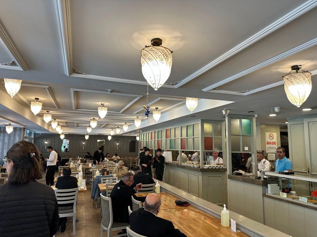 Düveroğlu Kebap Salonu fotoğraf 1