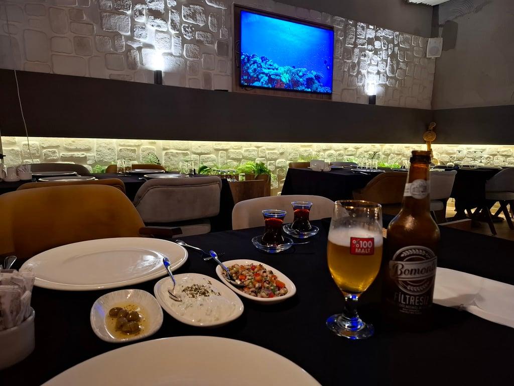 İzmir Balık Restaurant fotoğraf 3