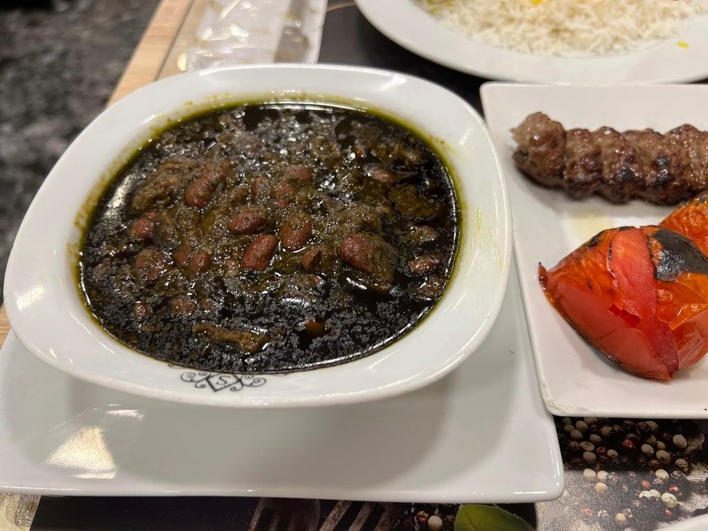 Safír Iranian Restaurant fotoğraf 7