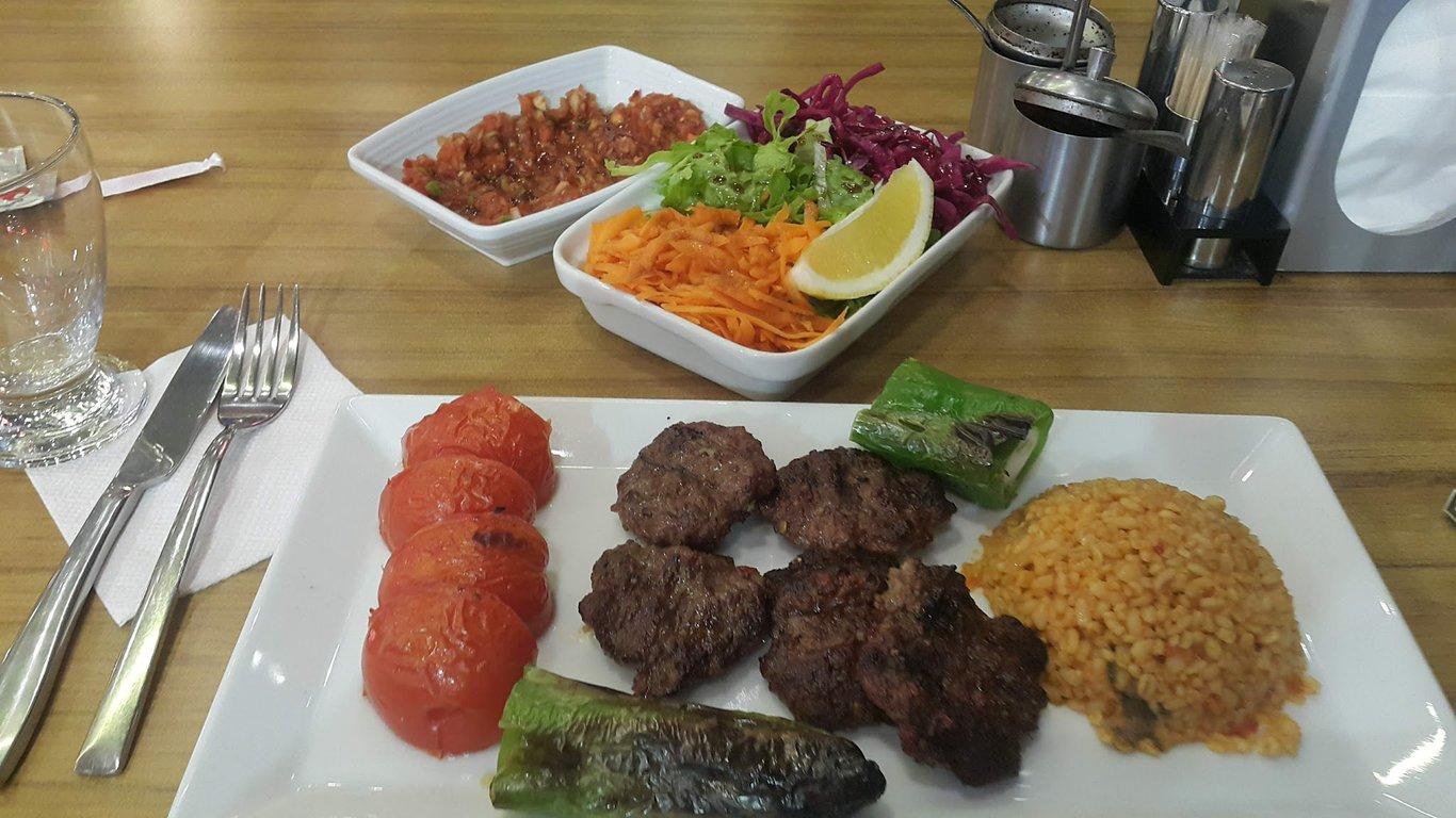 öz Eyvan Taşfırın Kebap Ve Lahmacun fotoğraf 17