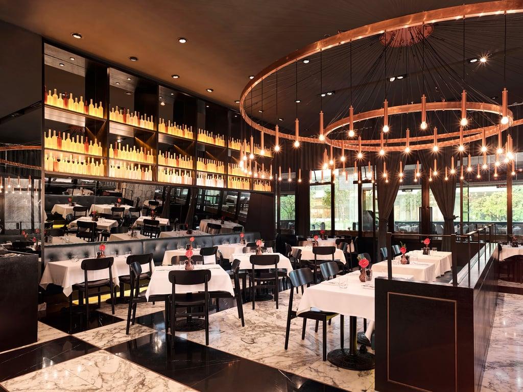 Parlé Restaurant