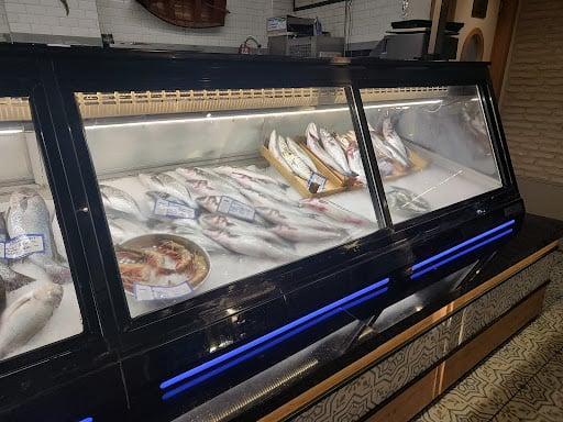Fikret Balıkçılık Restoran fotoğraf 7